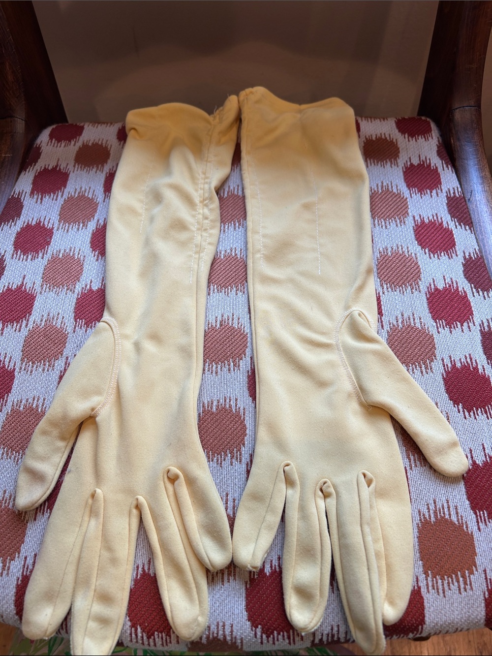 Vintage Yellow 1960’s Opera Gloves